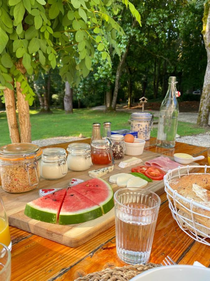 مبيت وإفطار Caylus Domaine La Rose المظهر الخارجي الصورة
